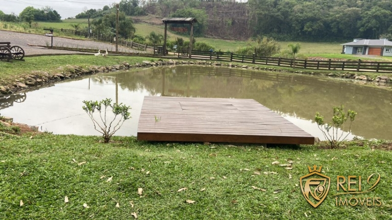 Sítio /Chácara 12 ha Açude/ Cabana/ Quiosque/ Rancho