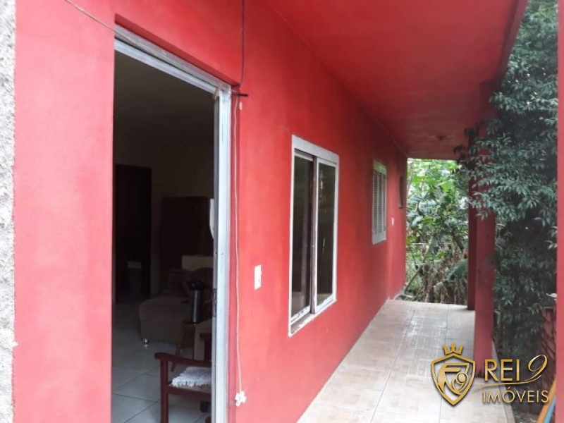 CASA 3 QUARTOS 