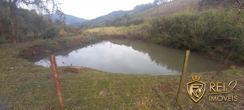 Sítio / Chácara 2,1ha c/ açude e casa Forquetinha
