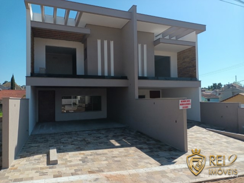 Casa Geminada NOVA  3 Dorm; 3 Suítes