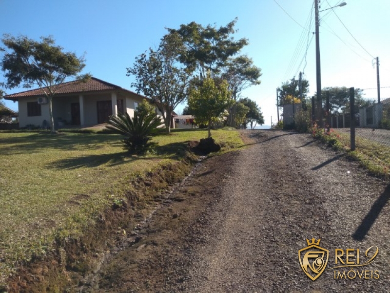 Sítio / Chácara 1,6ha com Casa Universitário